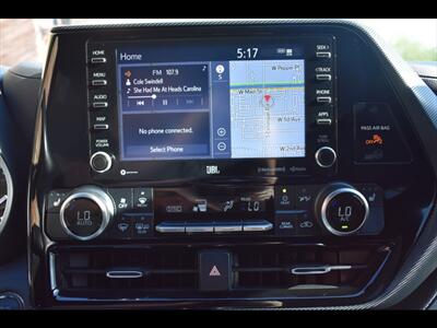 2022 Toyota Highlander XSE   - Photo 28 - Mesa, AZ 85201