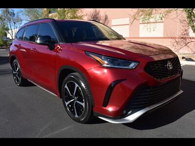 2022 Toyota Highlander XSE   - Photo 2 - Mesa, AZ 85201