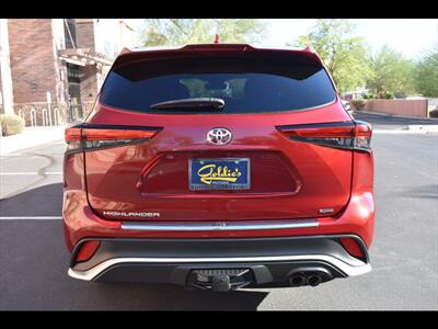 2022 Toyota Highlander XSE   - Photo 10 - Mesa, AZ 85201