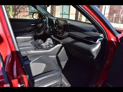 2022 Toyota Highlander XSE   - Photo 35 - Mesa, AZ 85201