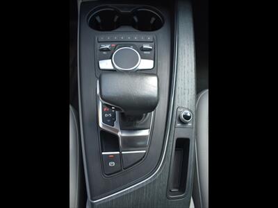 2017 Audi A4 2.0T Premium Plus   - Photo 13 - Mesa, AZ 85201
