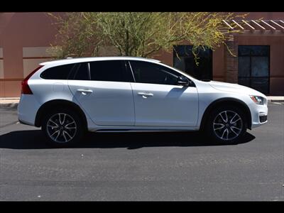 2017 Volvo V60 Cross Country T5 Premier   - Photo 1 - Mesa, AZ 85201