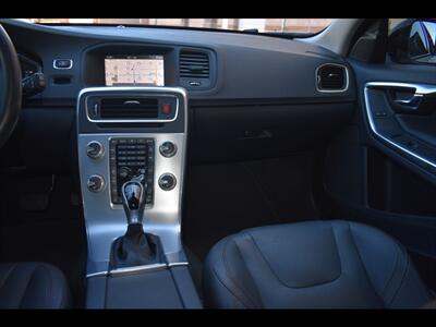 2017 Volvo V60 Cross Country T5 Premier   - Photo 29 - Mesa, AZ 85201