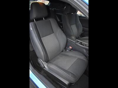 2015 Dodge Challenger R/T   - Photo 25 - Mesa, AZ 85201