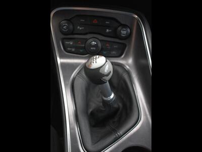 2015 Dodge Challenger R/T   - Photo 12 - Mesa, AZ 85201