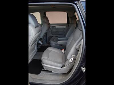 2017 Chevrolet Traverse LT   - Photo 19 - Mesa, AZ 85201