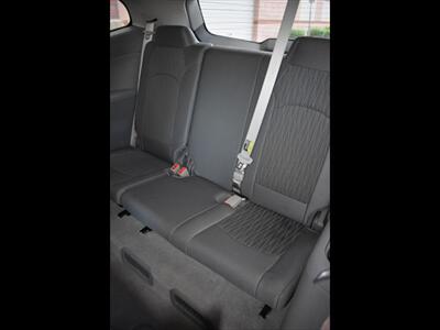 2017 Chevrolet Traverse LT   - Photo 22 - Mesa, AZ 85201