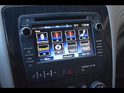 2017 Chevrolet Traverse LT   - Photo 10 - Mesa, AZ 85201