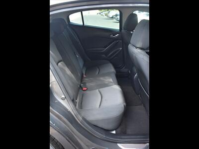 2018 Mazda Mazda3 Sport   - Photo 26 - Mesa, AZ 85201