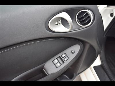 2016 Nissan 370Z   - Photo 19 - Mesa, AZ 85201