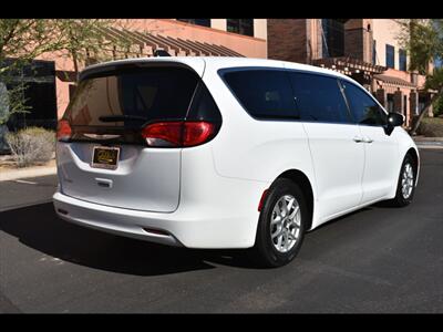 2022 Chrysler Voyager LX   - Photo 7 - Mesa, AZ 85201