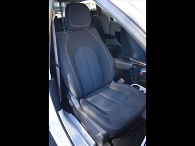 2022 Chrysler Voyager LX   - Photo 33 - Mesa, AZ 85201
