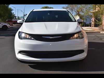 2022 Chrysler Voyager LX   - Photo 8 - Mesa, AZ 85201