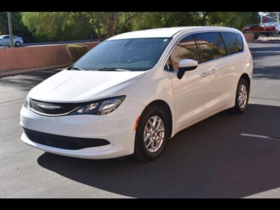 2022 Chrysler Voyager LX   - Photo 3 - Mesa, AZ 85201