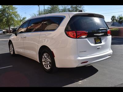 2022 Chrysler Voyager LX   - Photo 6 - Mesa, AZ 85201