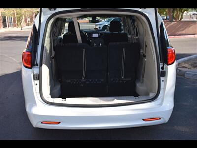 2022 Chrysler Voyager LX   - Photo 21 - Mesa, AZ 85201