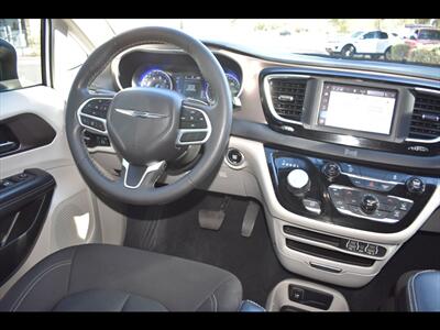 2022 Chrysler Voyager LX   - Photo 29 - Mesa, AZ 85201