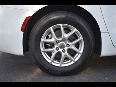 2022 Chrysler Voyager LX   - Photo 38 - Mesa, AZ 85201