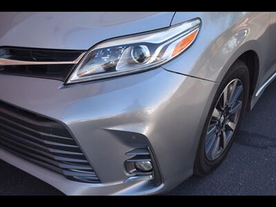 2018 Toyota Sienna Limited Premium 7-Passeng - Photo 50 - Mesa, AZ 85201