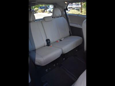 2018 Toyota Sienna Limited Premium 7-Passeng - Photo 29 - Mesa, AZ 85201