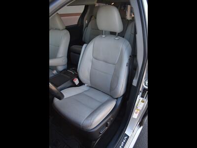 2018 Toyota Sienna Limited Premium 7-Passeng - Photo 17 - Mesa, AZ 85201