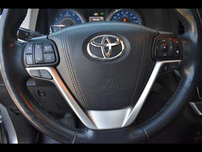2018 Toyota Sienna Limited Premium 7-Passeng - Photo 14 - Mesa, AZ 85201