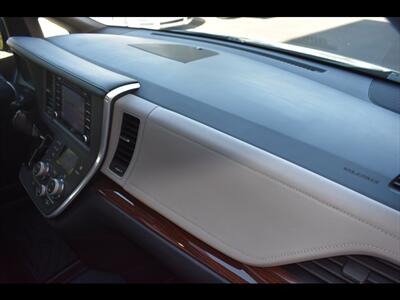 2018 Toyota Sienna Limited Premium 7-Passeng - Photo 40 - Mesa, AZ 85201