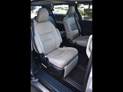 2018 Toyota Sienna Limited Premium 7-Passeng - Photo 27 - Mesa, AZ 85201