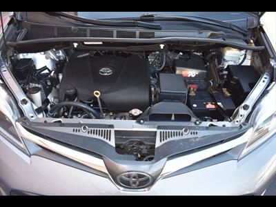 2018 Toyota Sienna Limited Premium 7-Passeng - Photo 45 - Mesa, AZ 85201