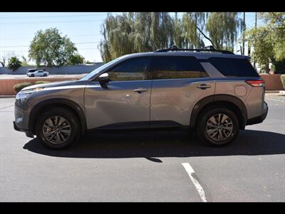 2022 Nissan Pathfinder SV - Photo 4 - Mesa, AZ 85201