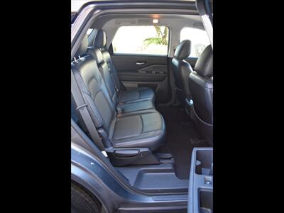 2022 Nissan Pathfinder SV - Photo 28 - Mesa, AZ 85201