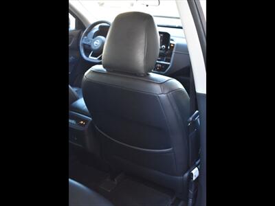 2022 Nissan Pathfinder SV - Photo 29 - Mesa, AZ 85201