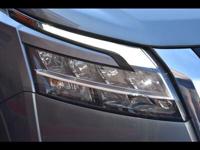 2022 Nissan Pathfinder SV - Photo 48 - Mesa, AZ 85201