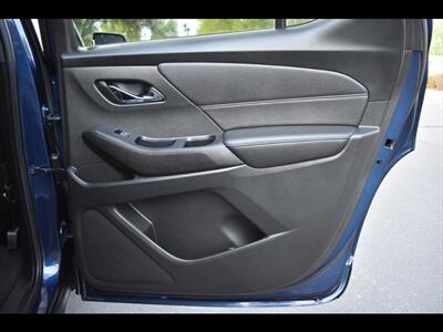 2022 Chevrolet Traverse LT Cloth   - Photo 30 - Mesa, AZ 85201