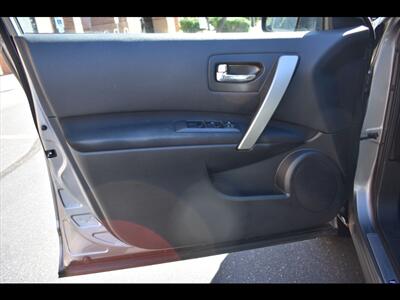 2012 Nissan Rogue SV w/SL Package - Photo 17 - Mesa, AZ 85201