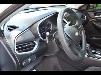 2024 Chevrolet Malibu LS - Photo 15 - Mesa, AZ 85201