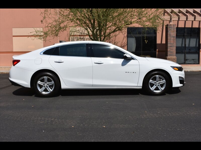 2024 Chevrolet Malibu LS   - Photo 1 - Mesa, AZ 85201