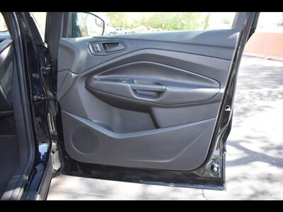2016 Ford Escape S   - Photo 32 - Mesa, AZ 85201