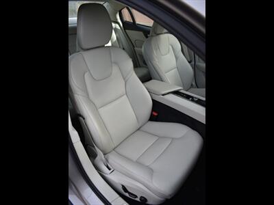 2019 Volvo S60 T5 Momentum   - Photo 29 - Mesa, AZ 85201