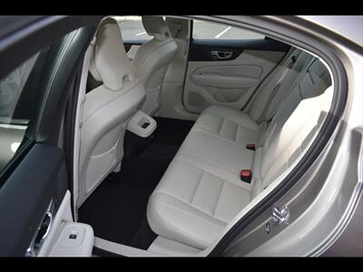 2019 Volvo S60 T5 Momentum   - Photo 16 - Mesa, AZ 85201