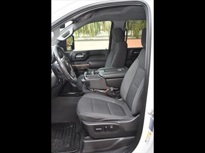 2023 Chevrolet Silverado 2500HD LT   - Photo 15 - Mesa, AZ 85201