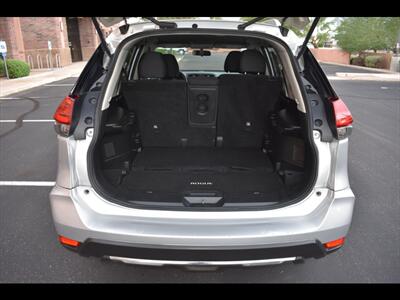 2017 Nissan Rogue SV   - Photo 24 - Mesa, AZ 85201