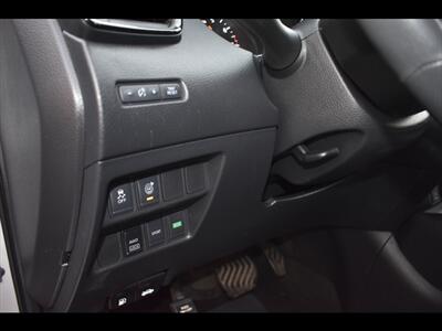 2017 Nissan Rogue SV   - Photo 15 - Mesa, AZ 85201