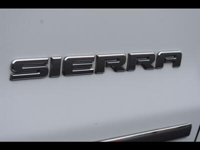 2018 GMC Sierra 1500 SLT   - Photo 53 - Mesa, AZ 85201
