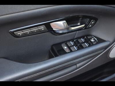 2019 Land Rover Range Rover Evoque SE Premium   - Photo 18 - Mesa, AZ 85201