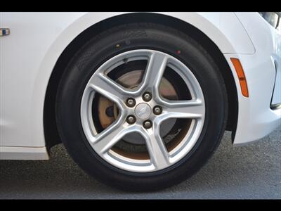 2020 Chevrolet Camaro LT   - Photo 34 - Mesa, AZ 85201