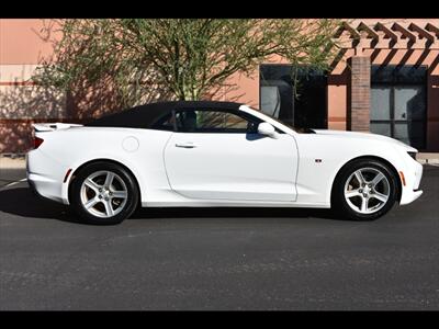 2020 Chevrolet Camaro LT   - Photo 2 - Mesa, AZ 85201