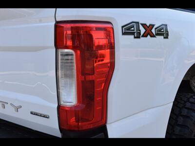 2017 Ford F-250 Super Duty XLT   - Photo 48 - Mesa, AZ 85201