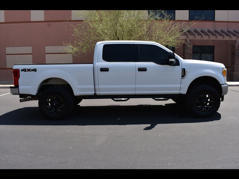 2017 Ford F-250 Super Duty XLT - Photo 1 - Mesa, AZ 85201