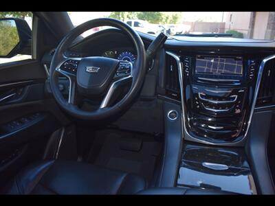 2017 Cadillac Escalade Platinum - Photo 33 - Mesa, AZ 85201